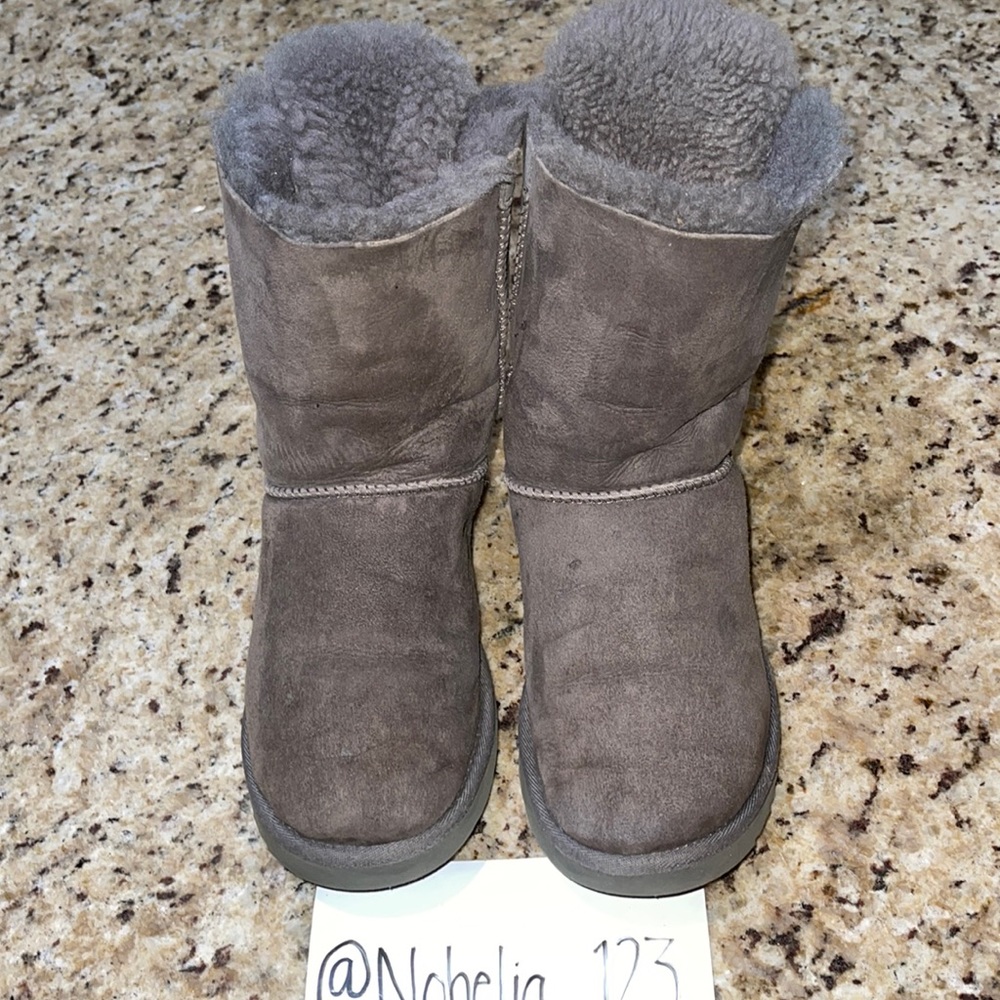 UGG Bailey Bow Corduroy